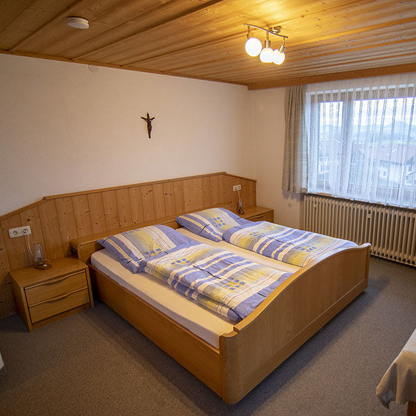 Wohnung 3: Schlafzimmer